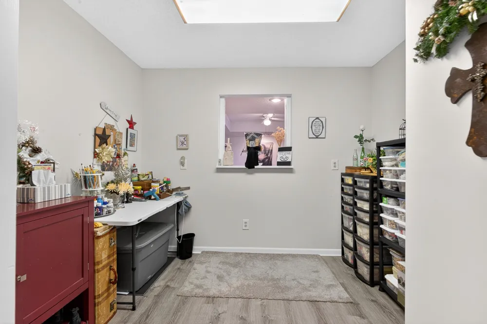 1031 Montcrest Dr Lenoir City, TN 37771