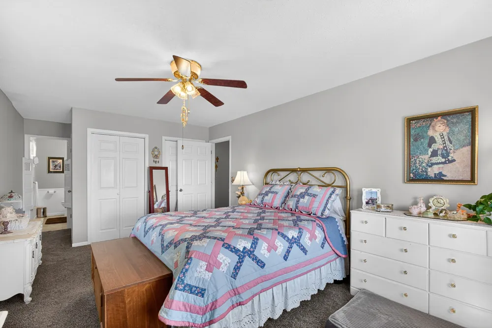1031 Montcrest Dr Lenoir City, TN 37771