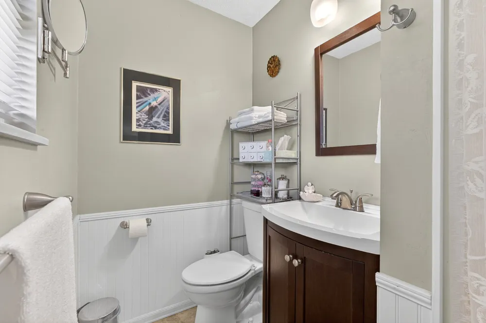 1031 Montcrest Dr Lenoir City, TN 37771