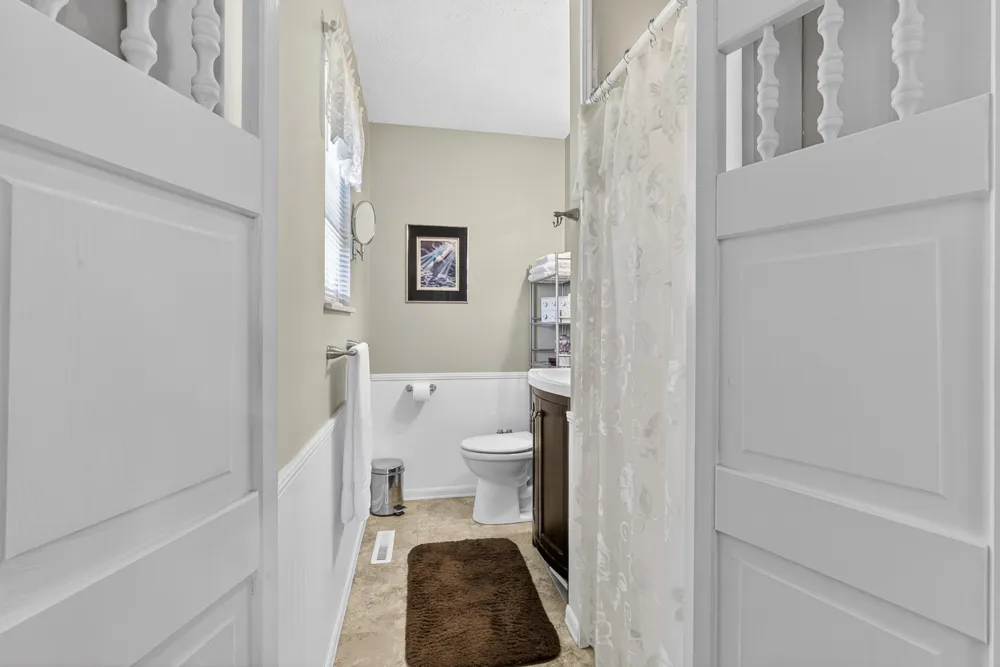 1031 Montcrest Dr Lenoir City, TN 37771