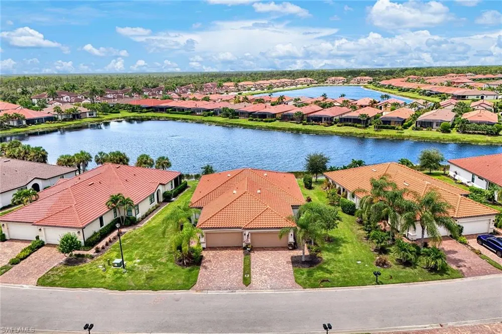 1459 Oceania Drive S Naples, FL 34113