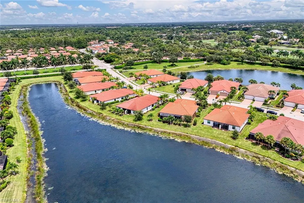 1459 Oceania Drive S Naples, FL 34113