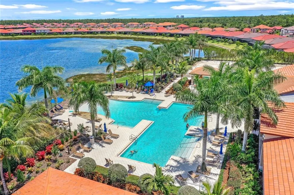 1459 Oceania Drive S Naples, FL 34113