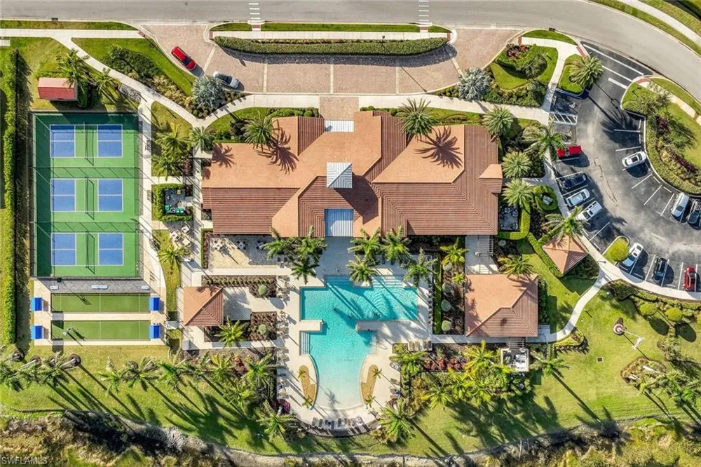 1459 Oceania Drive S Naples, FL 34113