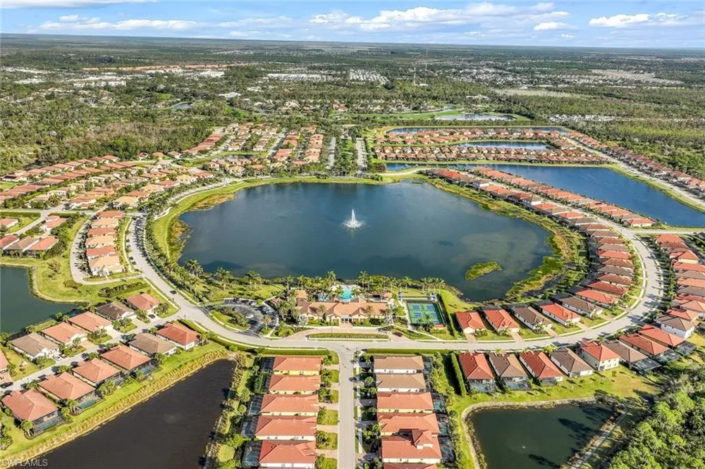 1459 Oceania Drive S Naples, FL 34113