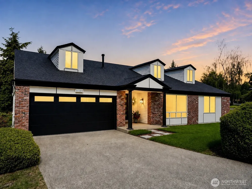 31509 42nd Avenue SW Federal Way, WA 98023