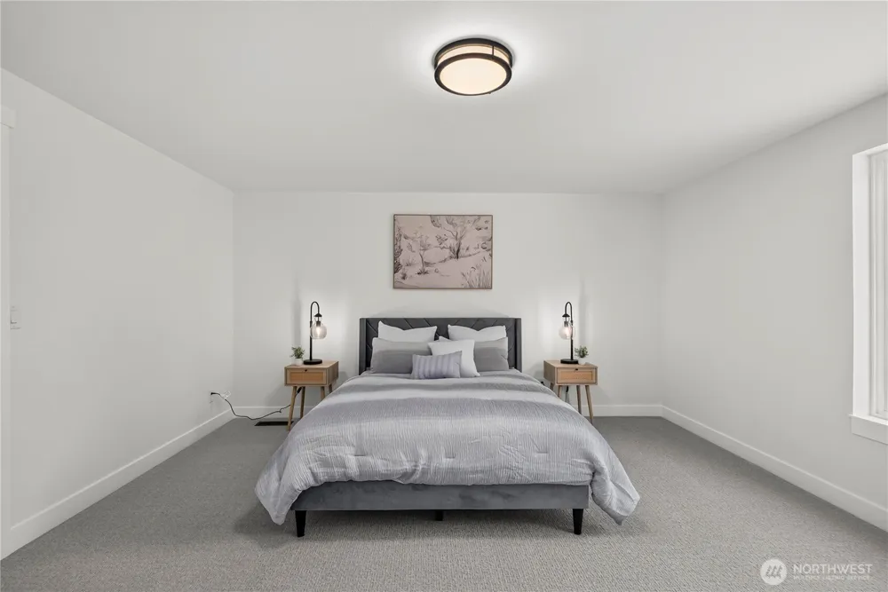 31509 42nd Avenue SW Federal Way, WA 98023