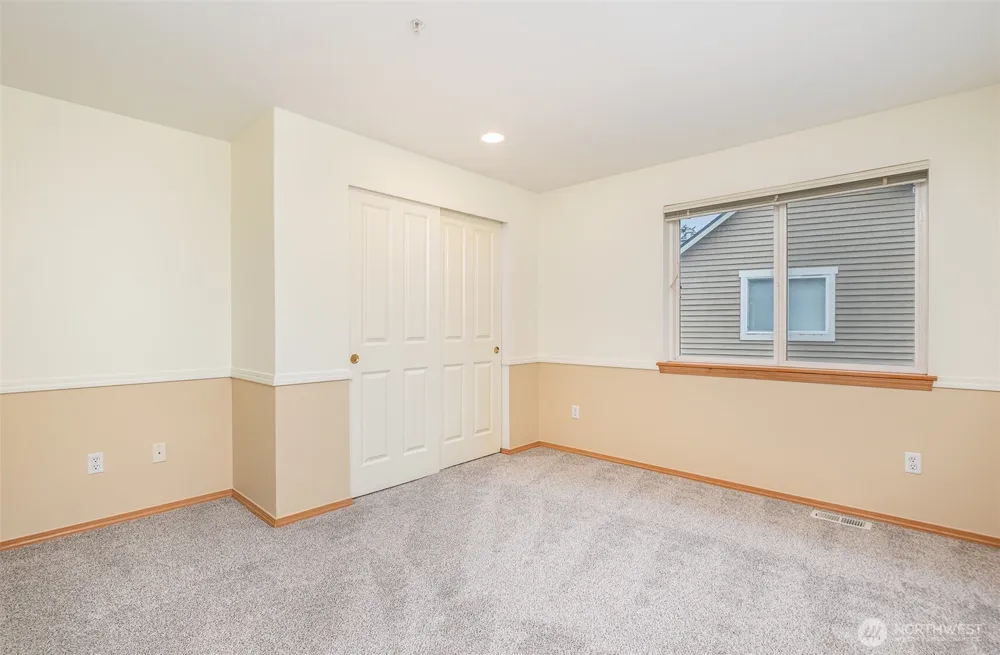 4311 NE 9th Place Renton, WA 98059