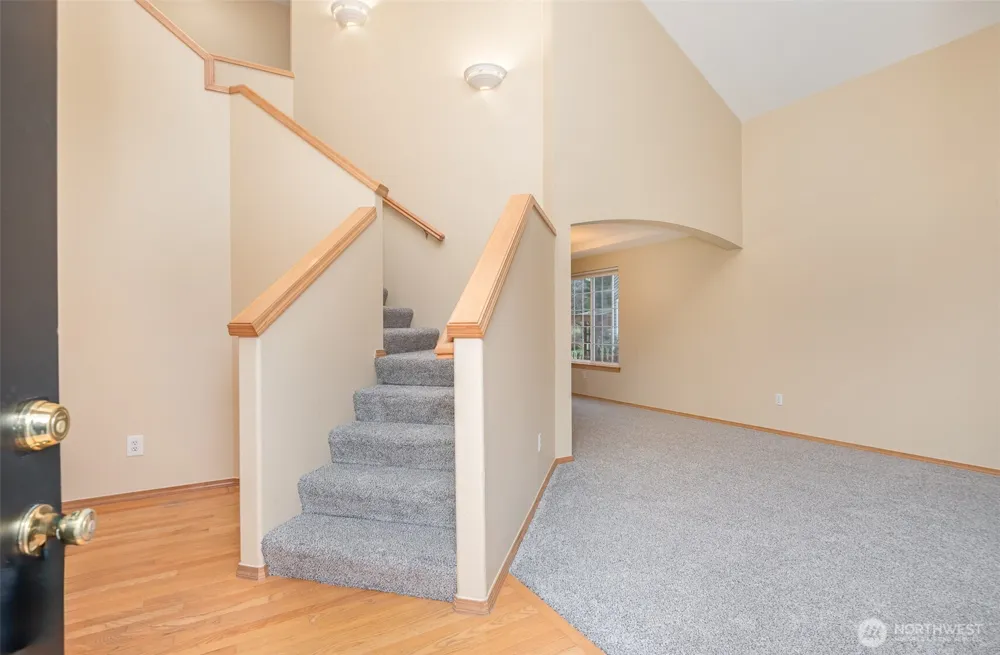 4311 NE 9th Place Renton, WA 98059
