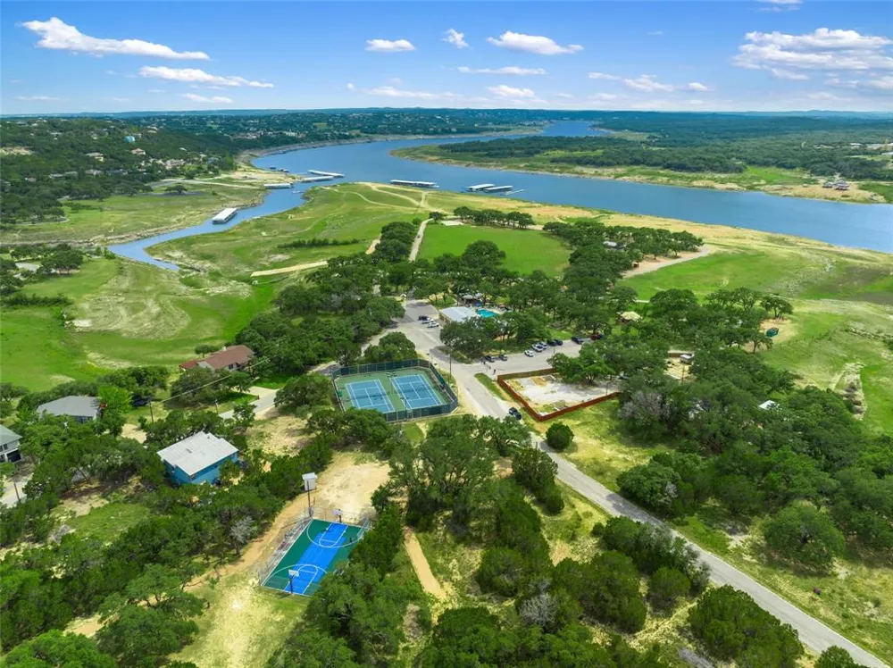 21208 Santa Rosa Avenue Lago Vista, TX 78645
