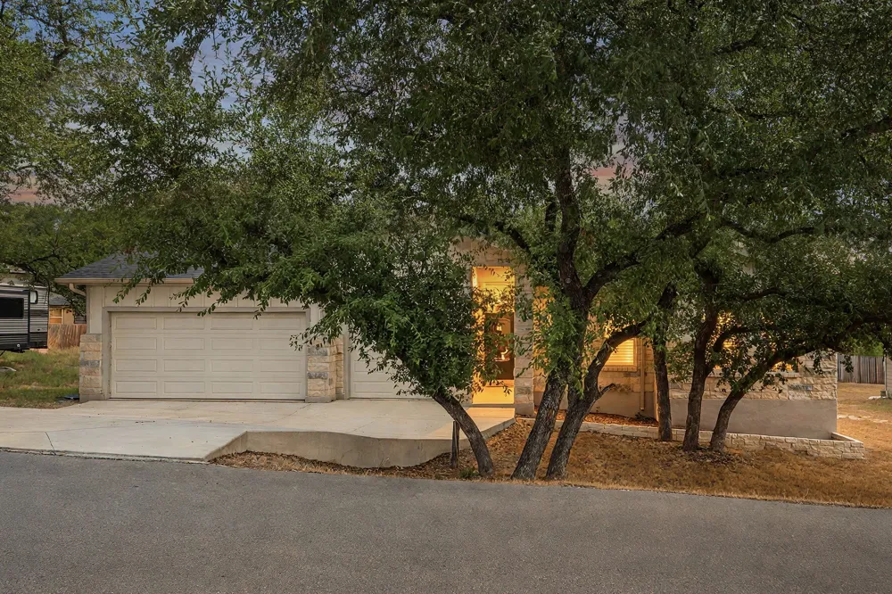 21208 Santa Rosa Avenue Lago Vista, TX 78645