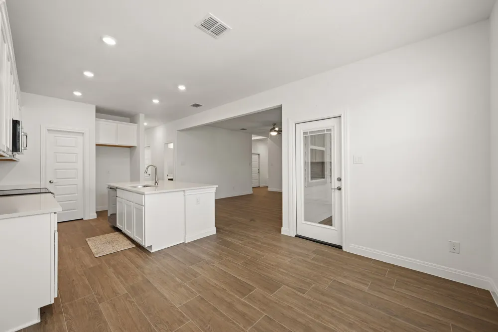 21208 Santa Rosa Avenue Lago Vista, TX 78645