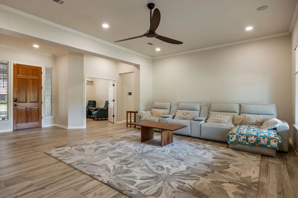 125 Crystal Springs Drive Georgetown, TX 78633