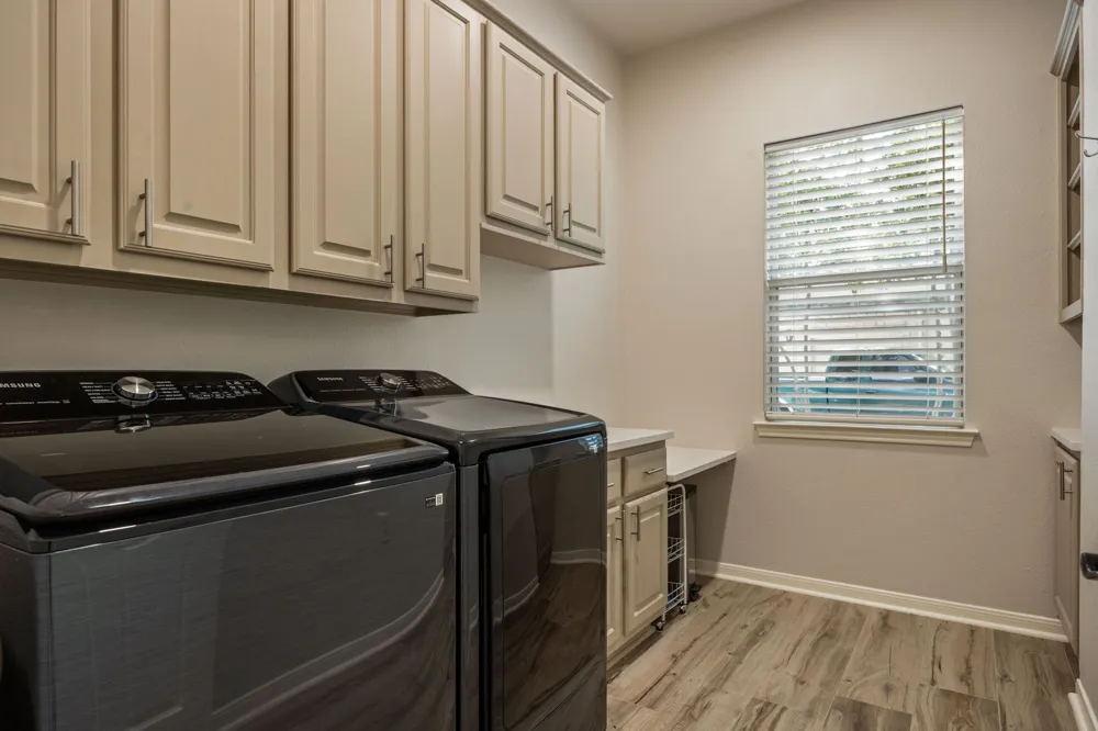 125 Crystal Springs Drive Georgetown, TX 78633