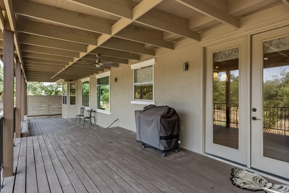 125 Crystal Springs Drive Georgetown, TX 78633