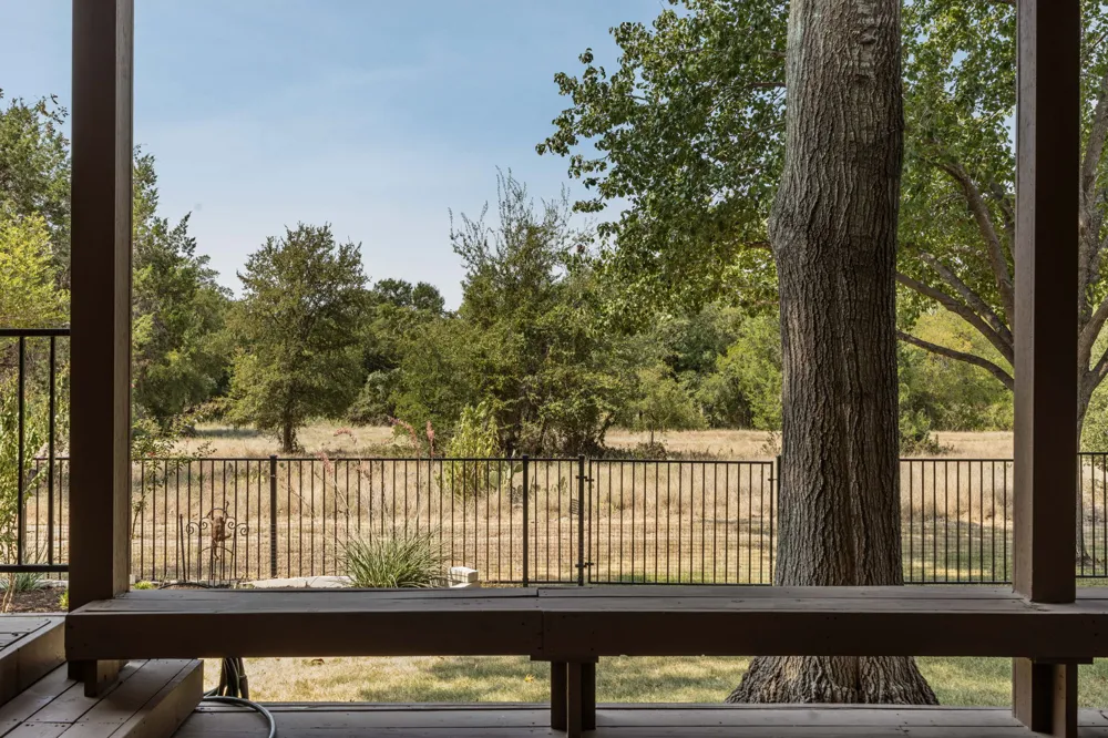 125 Crystal Springs Drive Georgetown, TX 78633