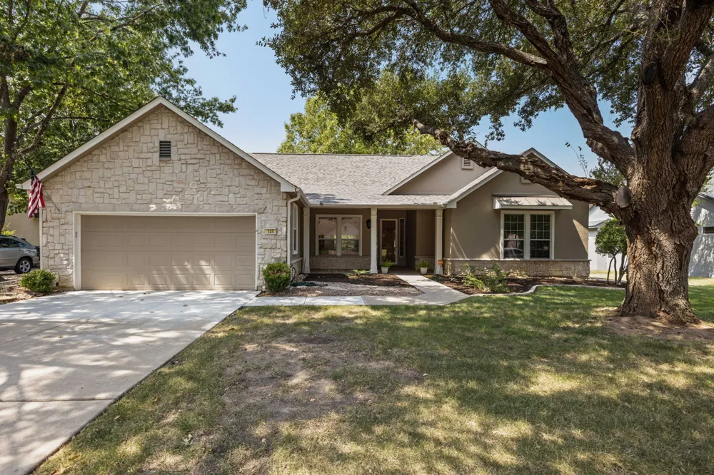 125 Crystal Springs Drive Georgetown, TX 78633