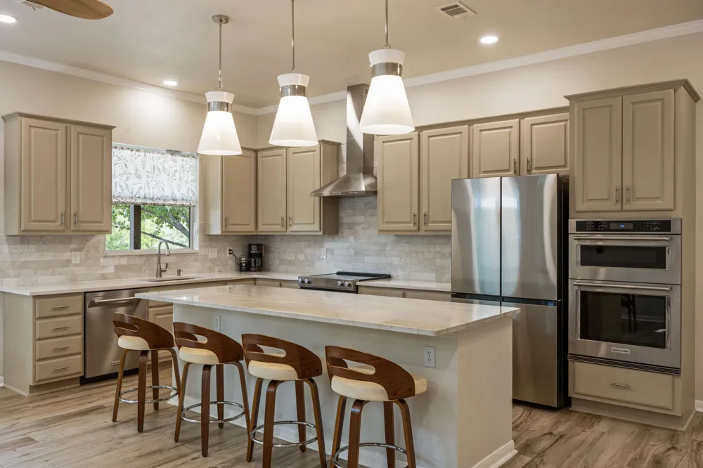 125 Crystal Springs Drive Georgetown, TX 78633