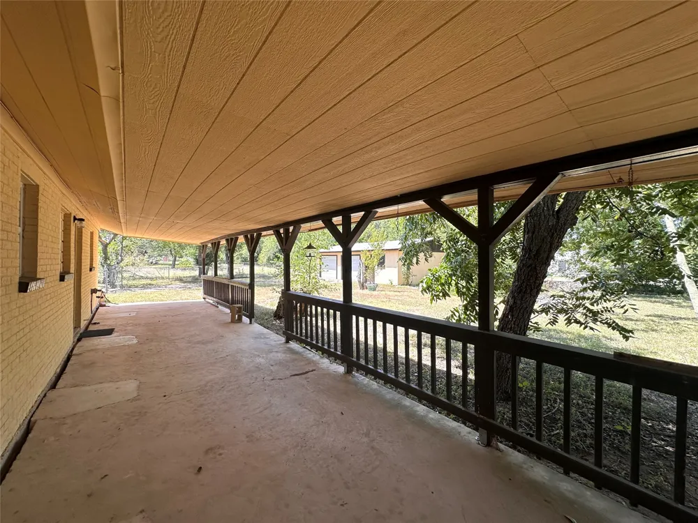 400 Sunbonnet Drive Buda, TX 78610