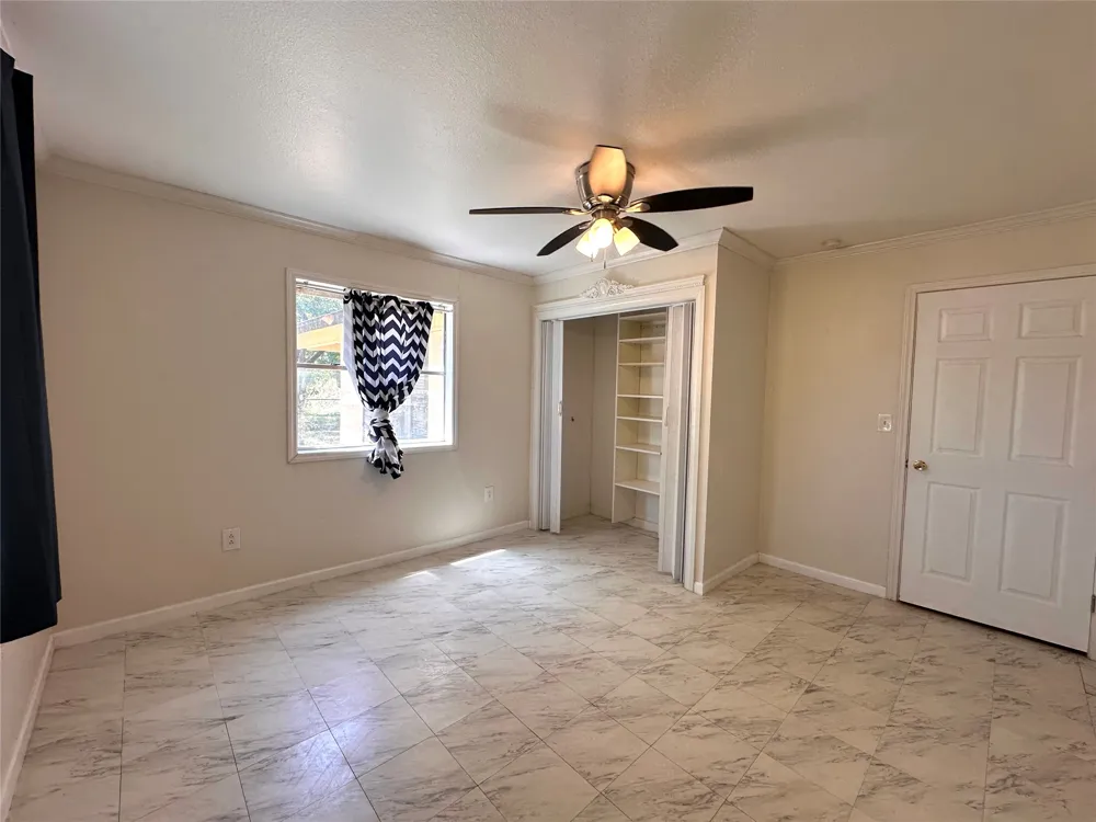 400 Sunbonnet Drive Buda, TX 78610