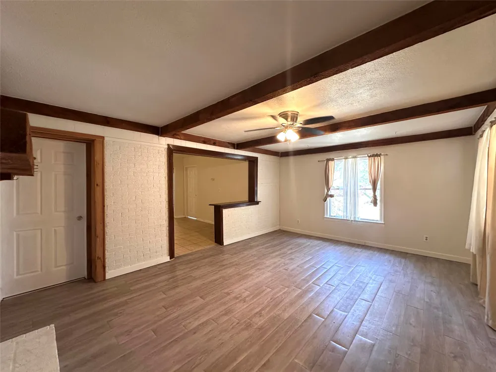 400 Sunbonnet Drive Buda, TX 78610