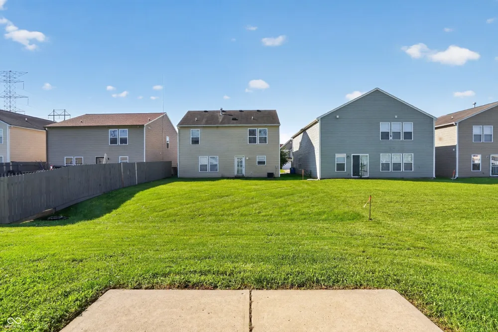 11311 Cuyahoga Drive Indianapolis, IN 46235