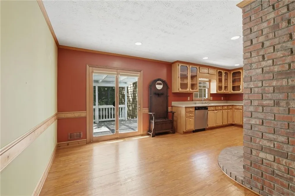 724 Clarke Trail Dacula, GA 30019