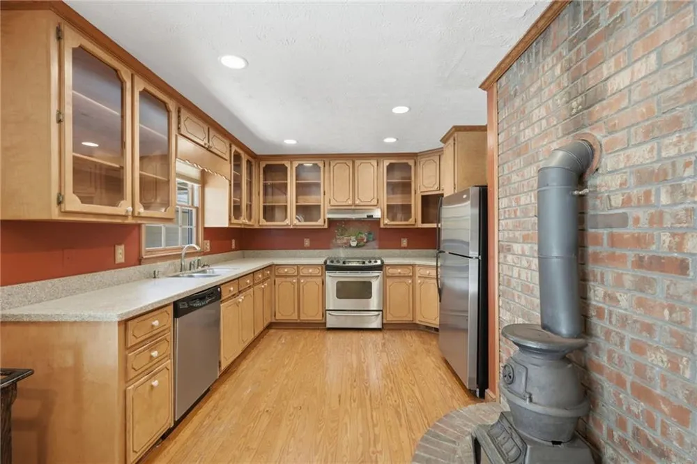 724 Clarke Trail Dacula, GA 30019