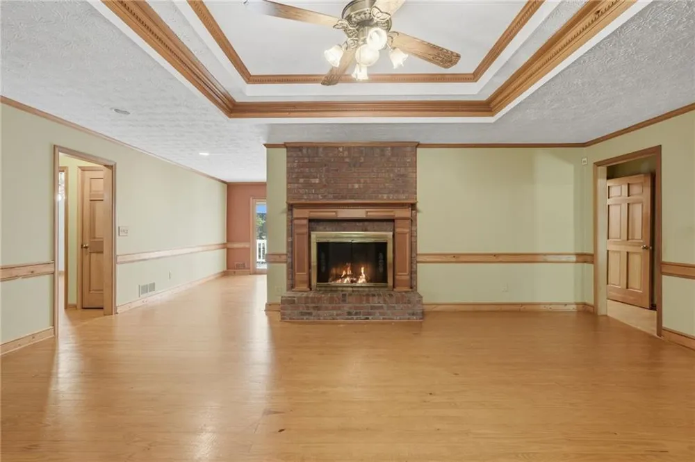 724 Clarke Trail Dacula, GA 30019
