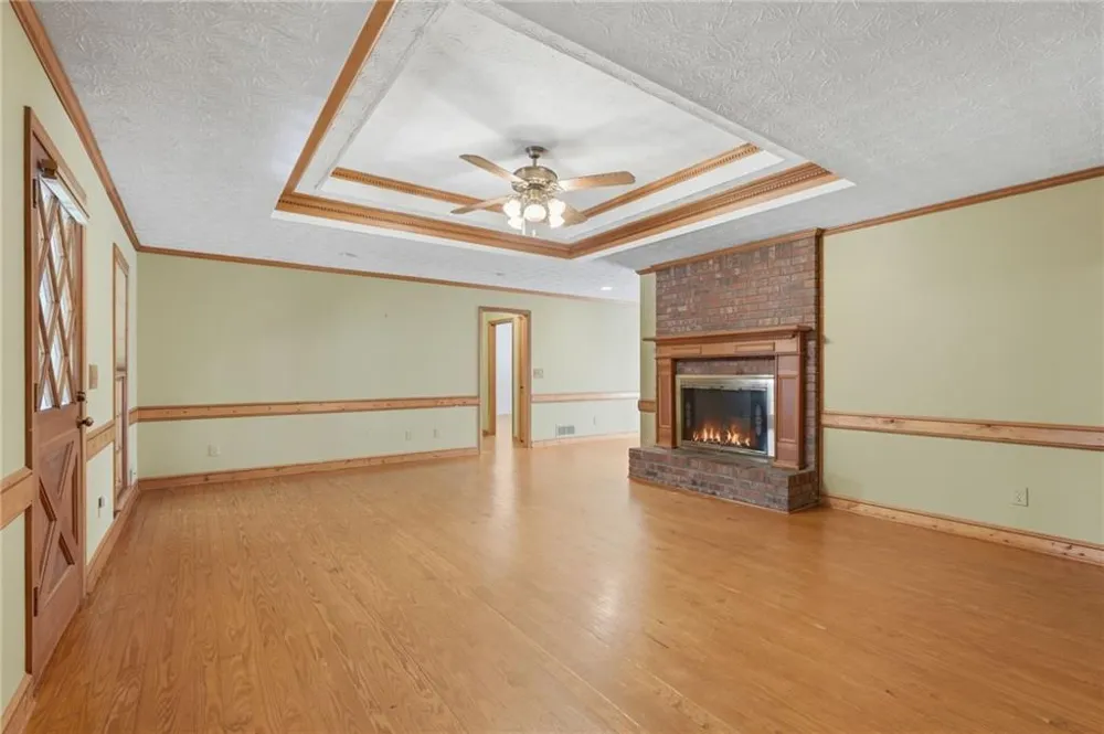 724 Clarke Trail Dacula, GA 30019
