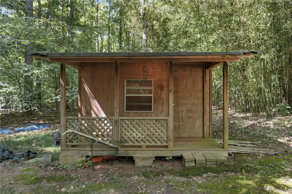 724 Clarke Trail Dacula, GA 30019