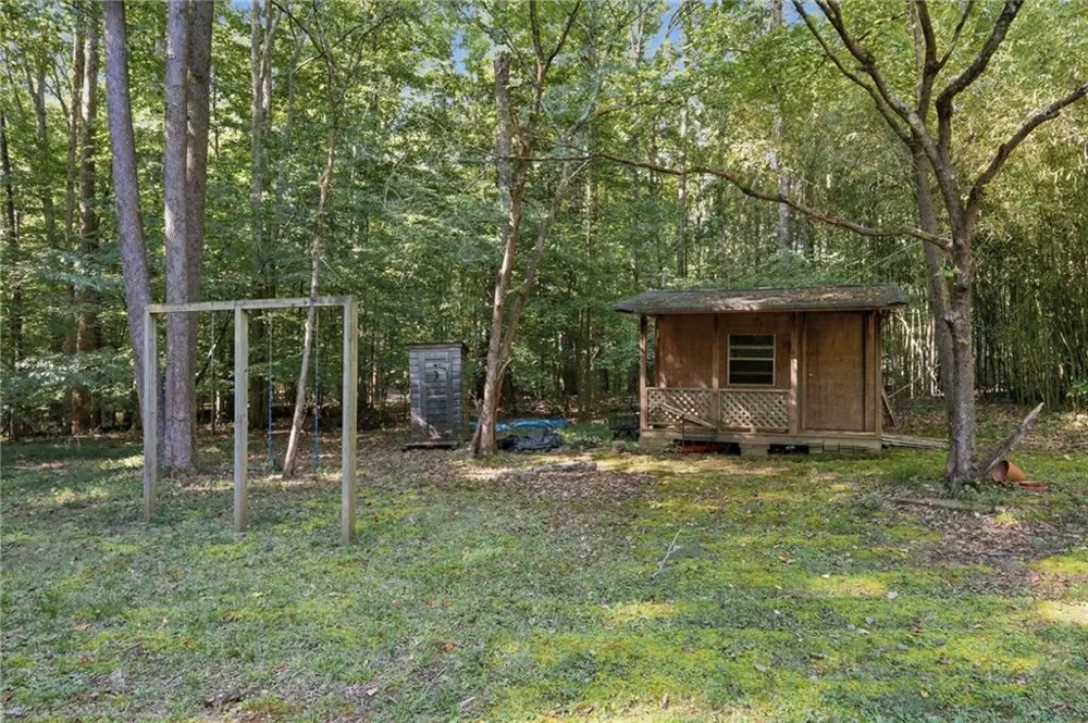 724 Clarke Trail Dacula, GA 30019