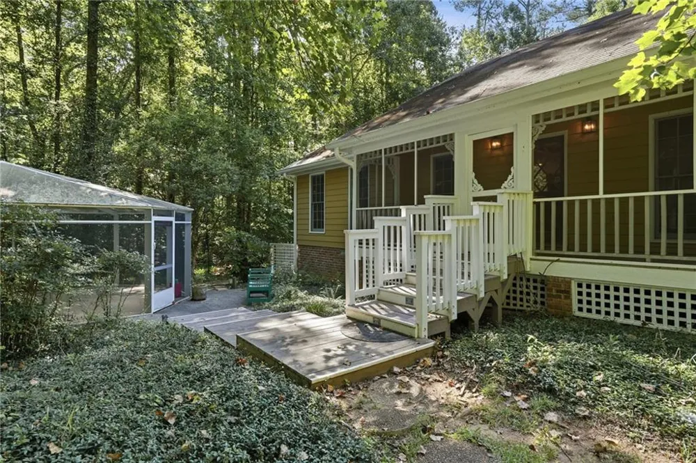 724 Clarke Trail Dacula, GA 30019