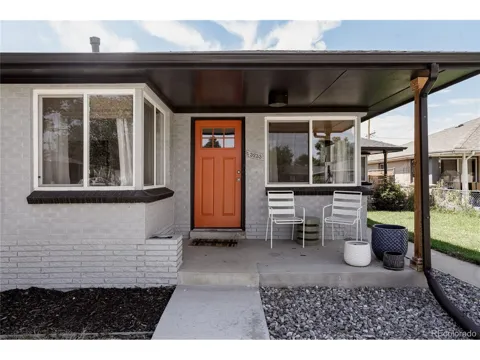 3233 Jasmine Street