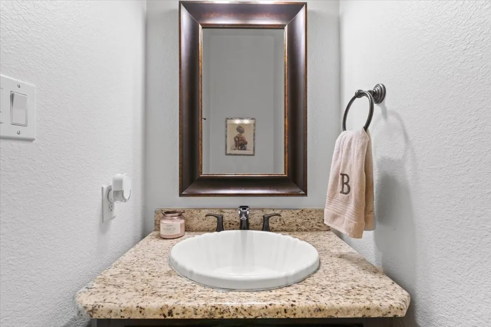 10769 Kingsford Lane Frisco, TX 75035