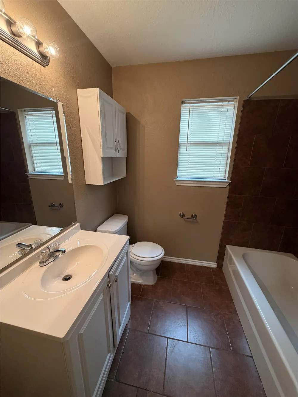 6605 Kitty Drive Watauga, TX 76148