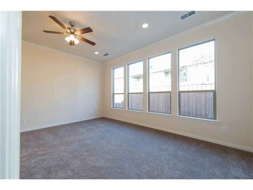 4004 Hanaa Court Irving, TX 75038
