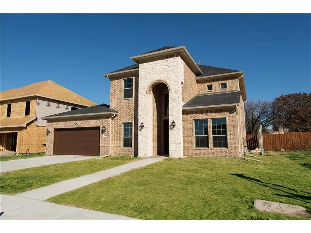 4004 Hanaa Court Irving, TX 75038