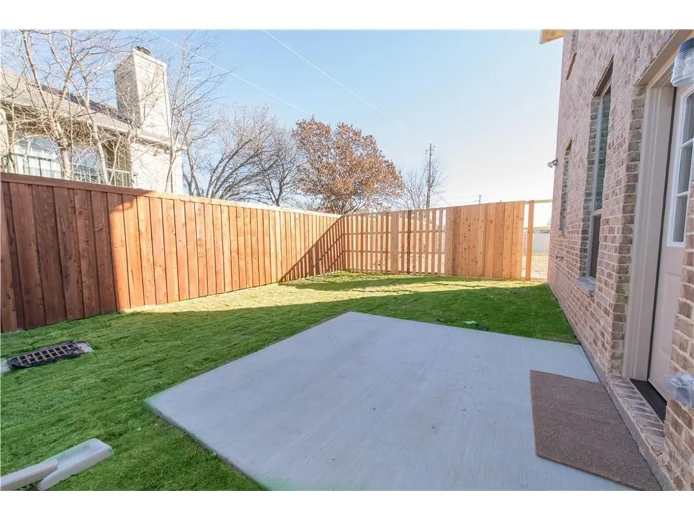 4004 Hanaa Court Irving, TX 75038