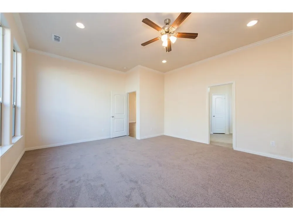 4004 Hanaa Court Irving, TX 75038