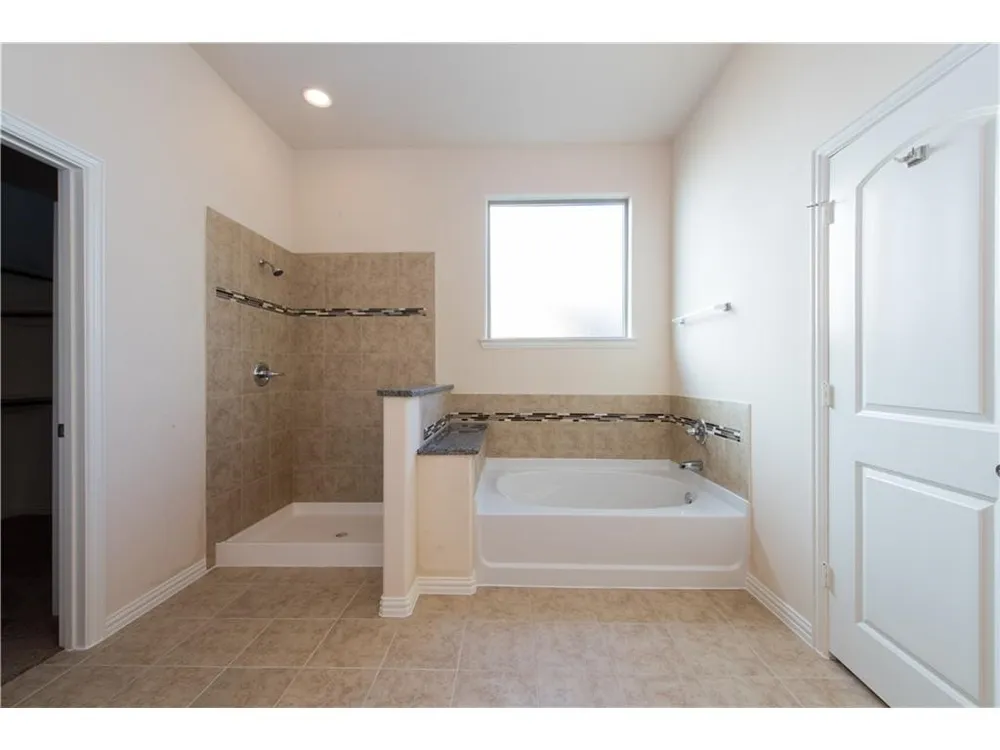 4004 Hanaa Court Irving, TX 75038