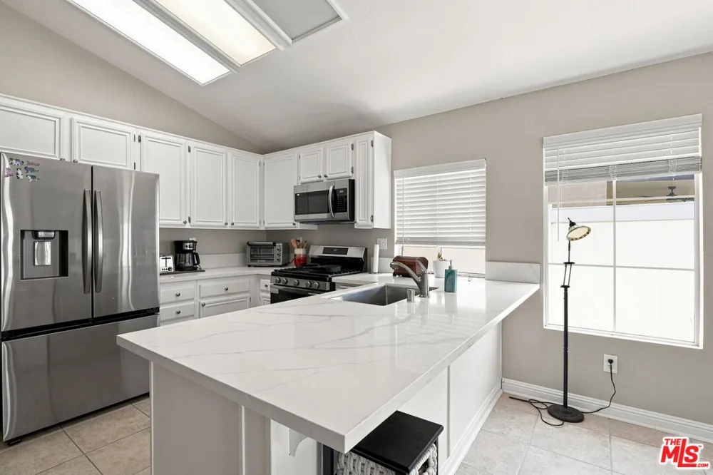 24529 Ridgewood Drive Murrieta, CA 92562