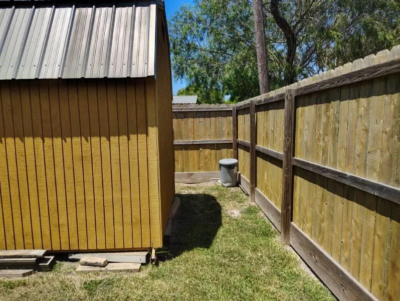 505 Locke Street Woodsboro, TX 78393