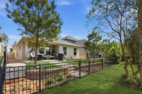 40526 Berylline Lane