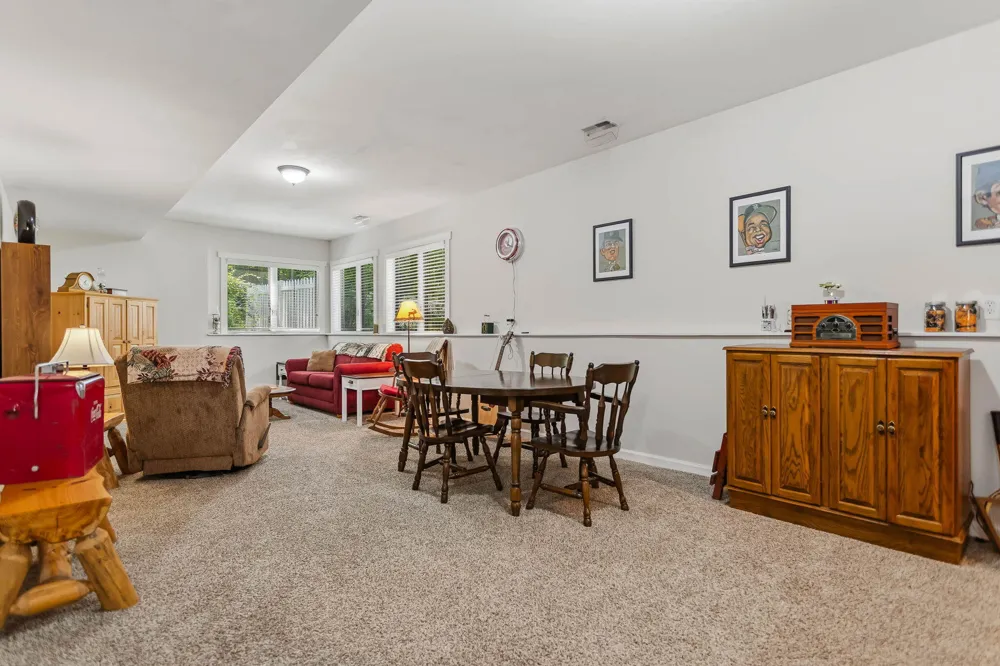 1130 Fallbrook Trail Allegan, MI 49010