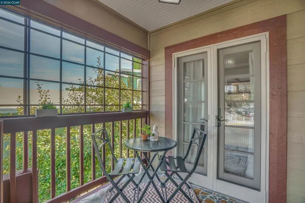 10 Green St Martinez, CA 94553