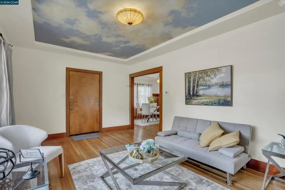 10 Green St Martinez, CA 94553