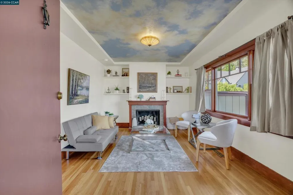 10 Green St Martinez, CA 94553