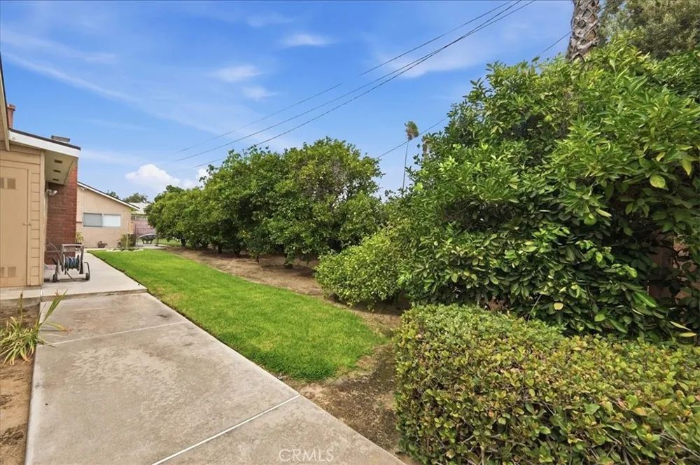 5105 Golden Riverside, CA 92505