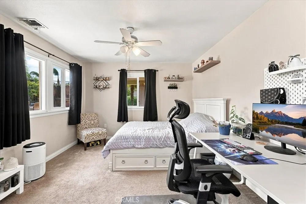 5105 Golden Riverside, CA 92505